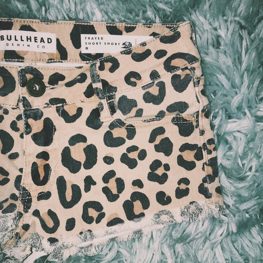 Bullhead Frayed Shorts